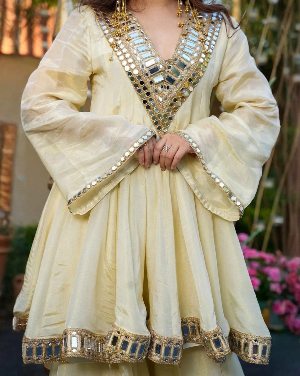 Abaya With Imported Fabric And Hand Work